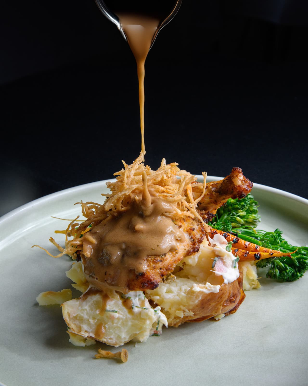 Sydney Harbour Lunch Cruise aboard Magistic Cruises from Darling Harbour - image 4
